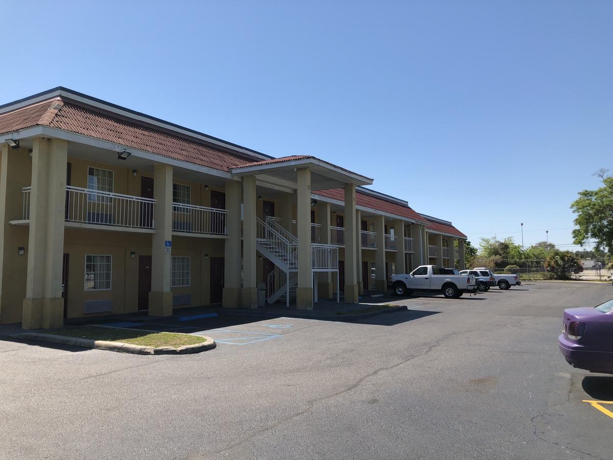 Jax Inn Jacksonville Downtown Exterior photo