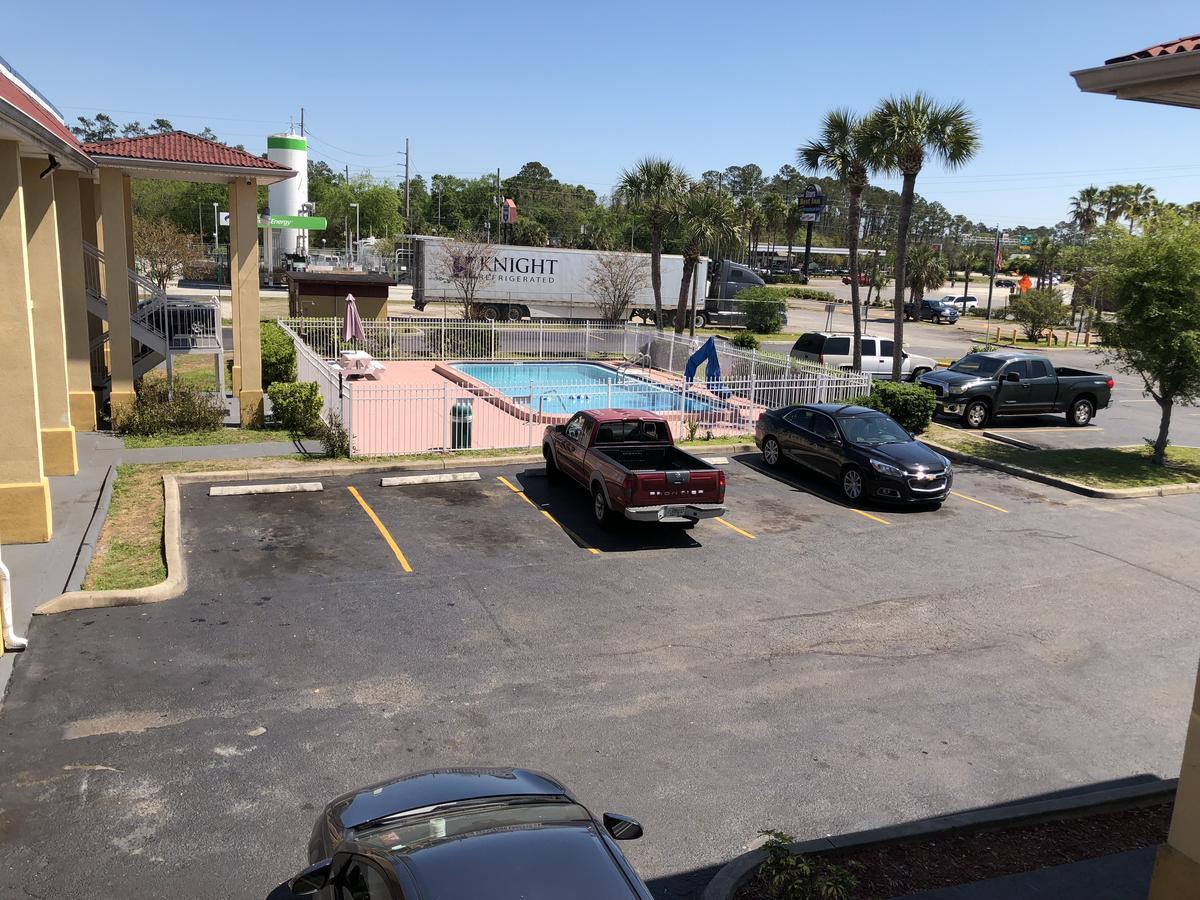 Jax Inn Jacksonville Downtown Exterior photo